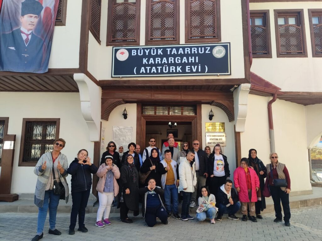 DOWN SENDROMLU ÇOCUKLAR AFYONKARAHİSAR’DA BULUŞTU