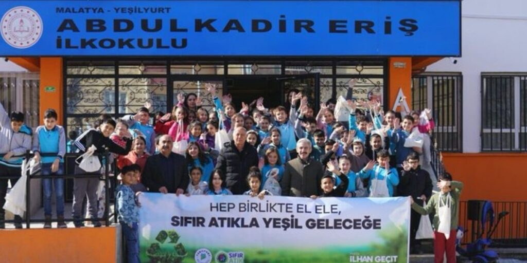 Yeşilyurt Belediyesi’nden Öğrencilere ‘Sıfır Atık’ ve İklim Değişikliği Eğitimi