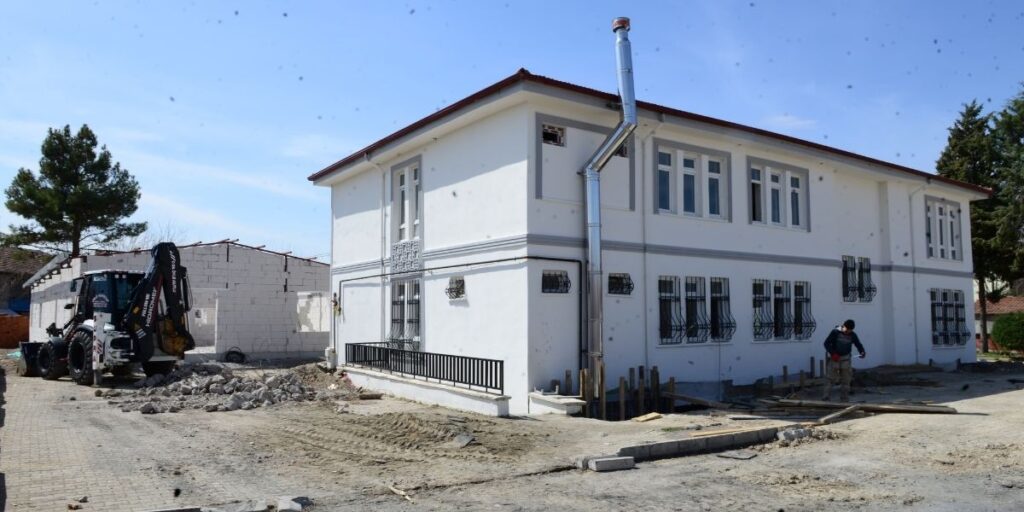 Battalgazi Belediyesi’nden Mahallelere Kalıcı Taziye Evleri