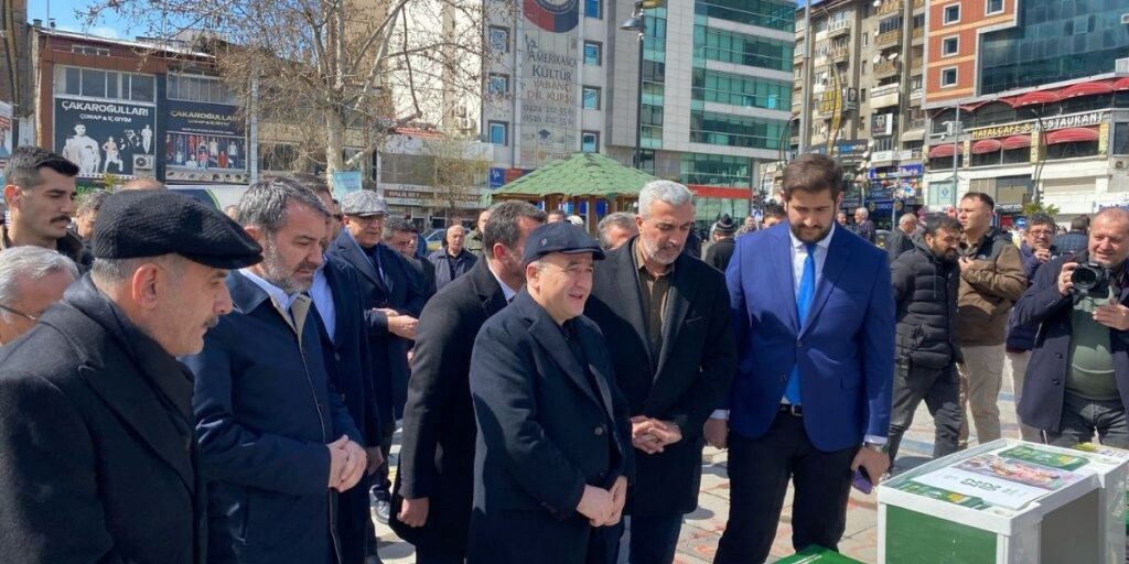 Elazığ’da Gazze İçin El Ele Türkiye’den Filistin’e Yardım Kampanyası