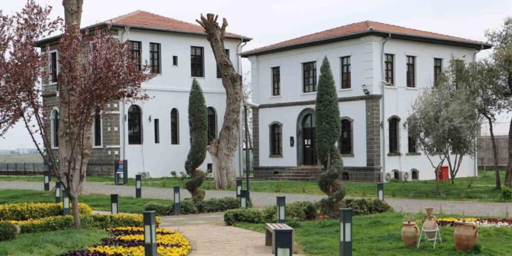 Diyarbakır Müzesi Bayram Tatilinde Ziyaretçi Rekoru Bekliyor