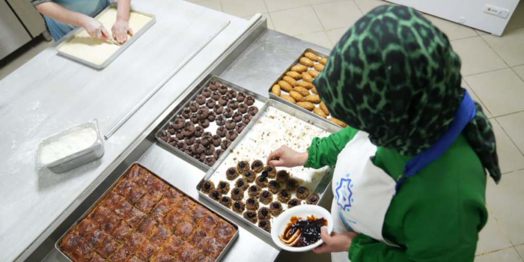 Bayram Tatlıları Kadın Kooperatifi’nden
