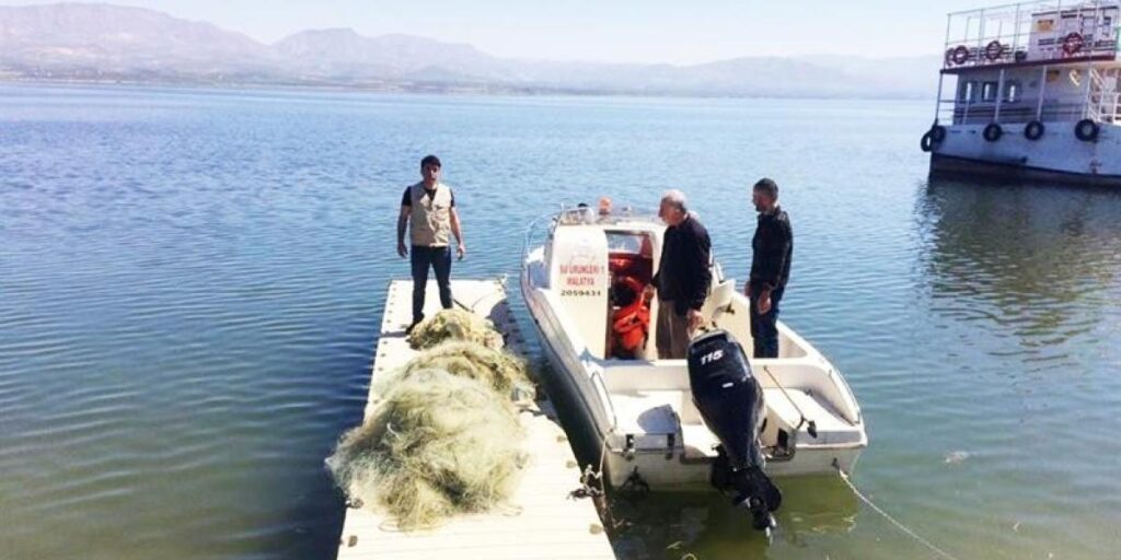 Malatya’da Su Ürünleri Av Yasağı Başladı