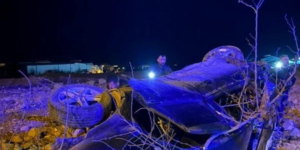 Takla Atan Otomobilin Sürücüsü Yaralandı