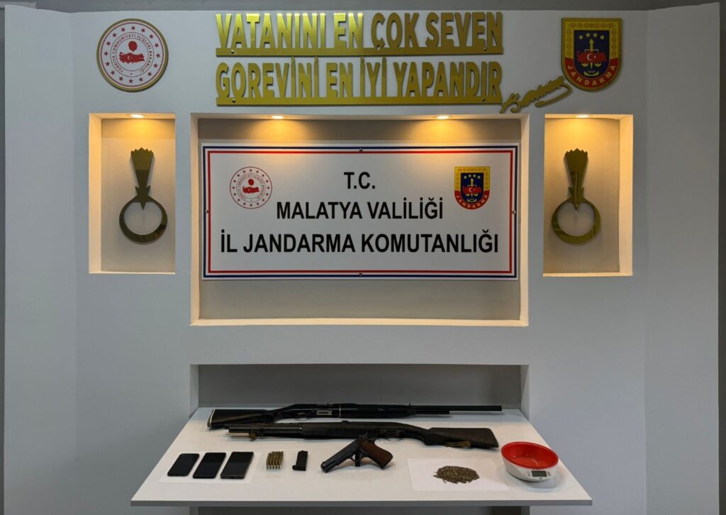 Malatya’da Horoz Dövüştürenlere Jandarma Baskını