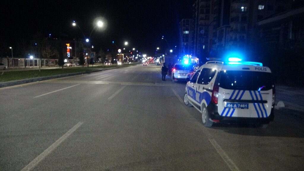Malatya’da “Aracıma Su Sıçrattın” Kavgası: 5 Yaralı