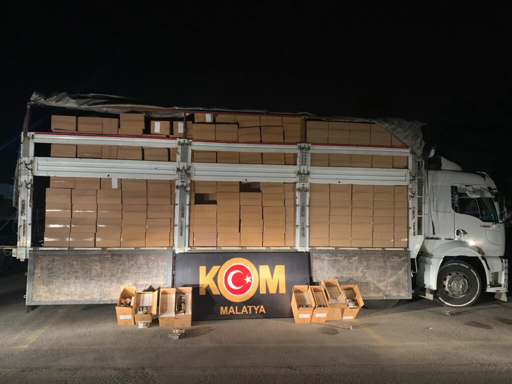 Malatya’da 7 Milyon 250 Bin Adet Makaron Ele Geçirildi