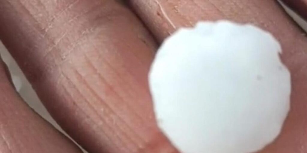 Arapgir’de dolu yağışı etkili oldu
