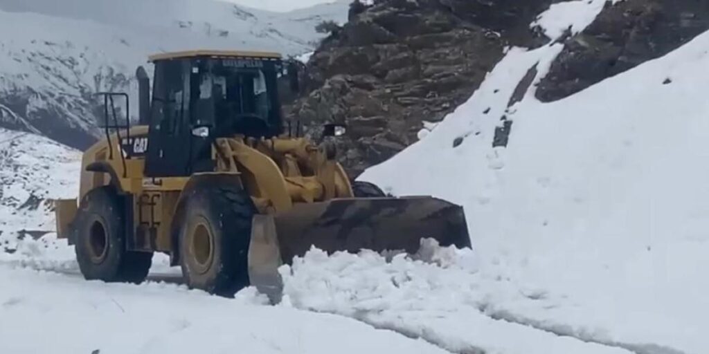 Batman’da 7 Köy Ve Mezra Yolu Kar Yağışı Nedeniyle Kapandı