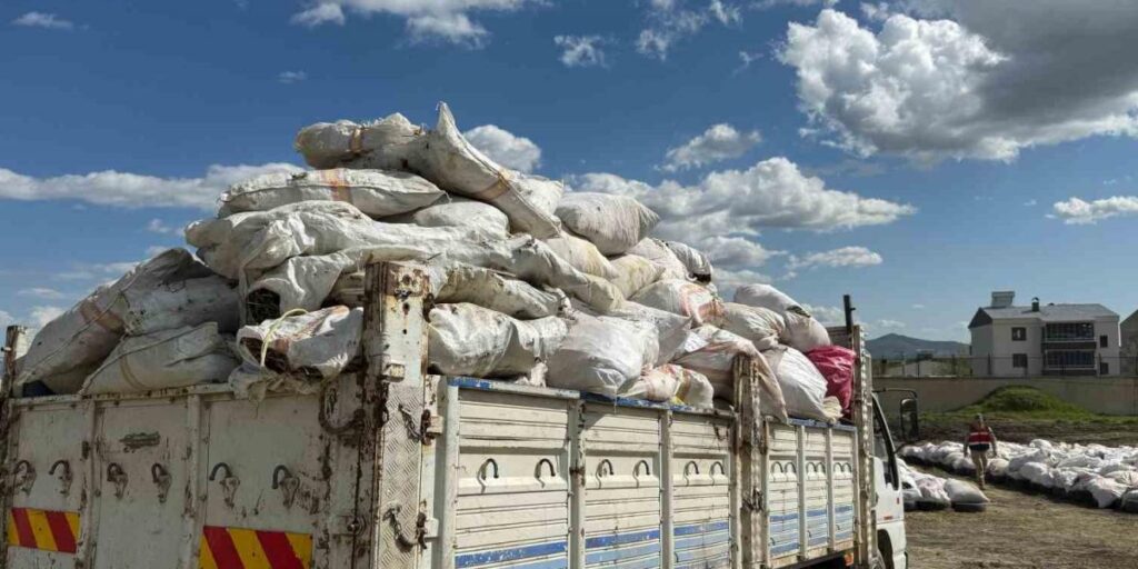 Diyarbakır’da Piyasa Değeri 10 Milyar Lirayı Bulan 20 Tondan Fazla Uyuşturucu İmha Edildi