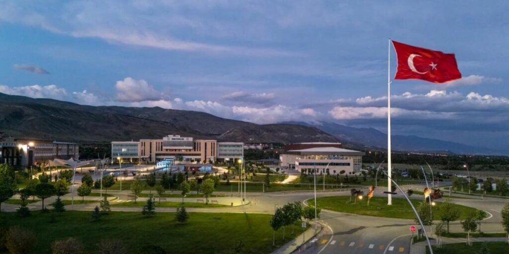 EBYÜ Asya’nın en iyi üniversiteleri arasında yer aldı