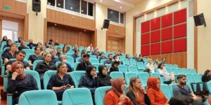 Elazığ’da sağlık çalışanlarına aşı ve transferleri hakkında bilgi verildi