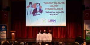 Malatya’da 8’inci Cumhurbaşkanı Turgut Özal ile Başkan Hamit Fendoğlu Anısına Panel Düzenlendi