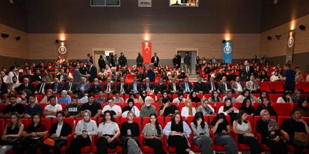 Merhum Cumhurbaşkanı Turgut Özal, Adını Taşıyan Üniversitede Unutulmadı