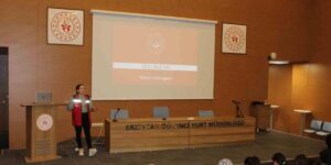 Üniversitelilere “Aile Yılı Semineri” düzenlendi