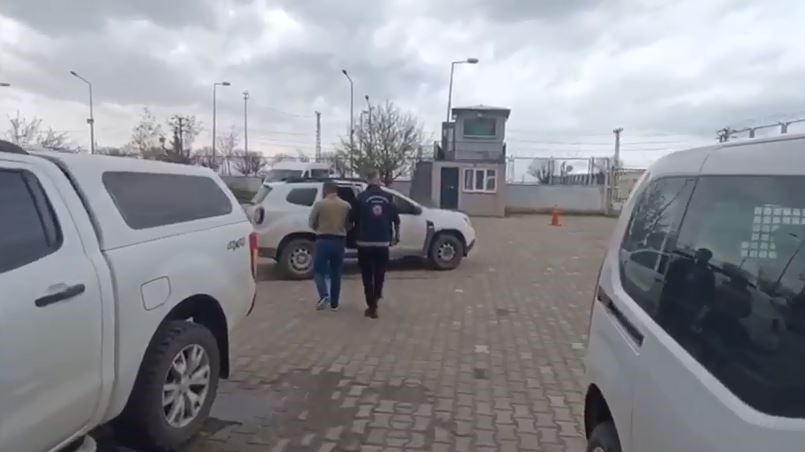 Van’da 3 Organizatör Tutuklandı