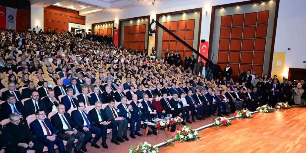 YÖK Başkanı Prof. Dr. Erol Özvar: “Deprem Bölgesindeki Üniversitelerimizin Yanındayız”