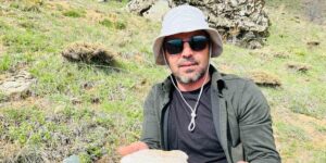 2 bin rakımın üzerinde yetişen mantarları topluyorlar