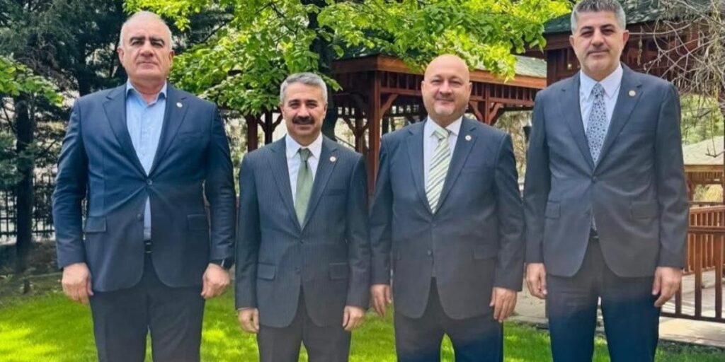 Adıyaman-Çelikhan yolunda ilk kazma vuruldu