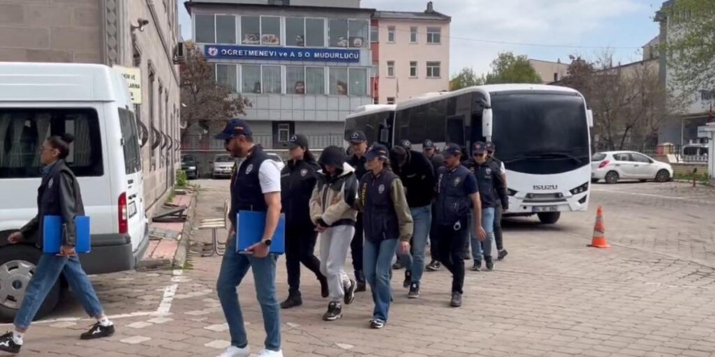 Ağrı merkezli yasa dışı bahis operasyonu: 5 ilde 20 gözaltı