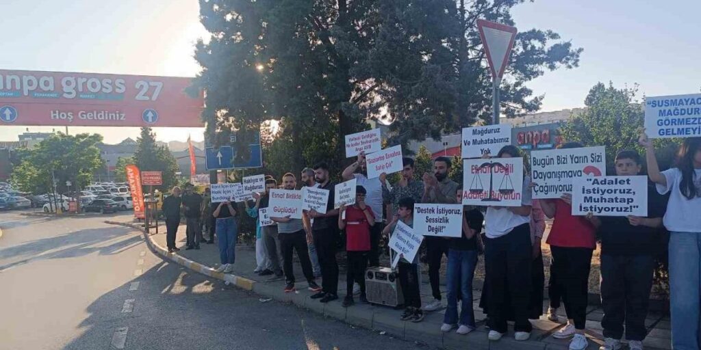 Anpa Gross AVM’den sözleşmesi devam eden iş yerlerine ’boşaltın’ tebligatı