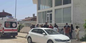 Apartmanın havalandırma kısmında yakılan ateş binayı ayağa kaldırdı