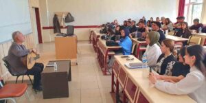 Atatürk Üniversitesi Turizm Fakültesi’nde Erzurum Türküleri ve Faruk Kaleli konuşuldu