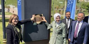 Bakan Göktaş’tan Türkiye’nin ilk hem erişilebilir hem de aile dostu ünvanını taşıyan parkına belge