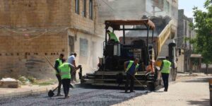 Başkan Bilecen, asfalt çalışmalarını yerinde inceledi