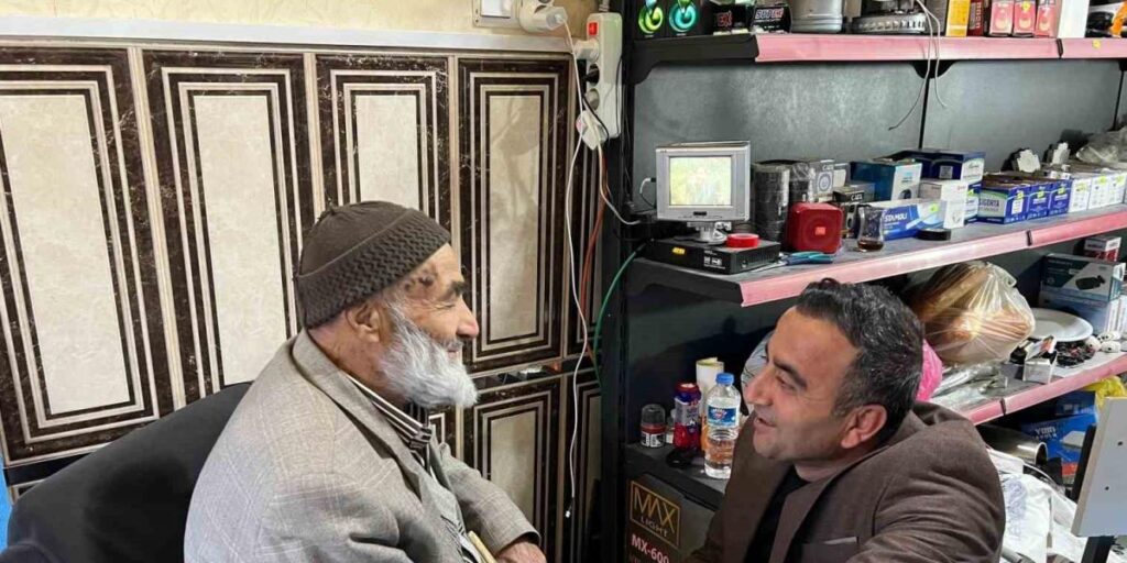 Başkan Ulutaş esnafın önerilerini dinledi