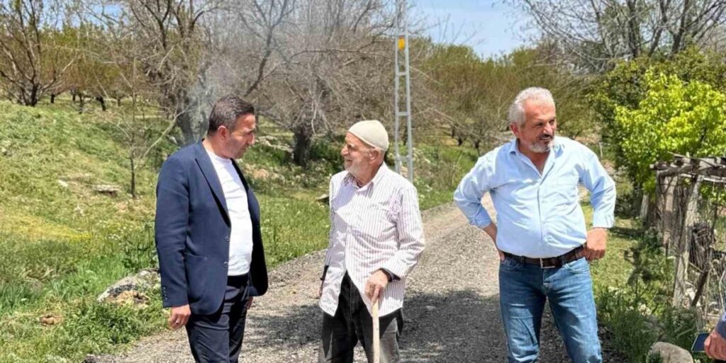 Başkan Ulutaş yol çalışmalarını inceledi