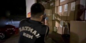 Batman’da 2 bin 100 adet kaçak elektronik sigara ele geçirildi