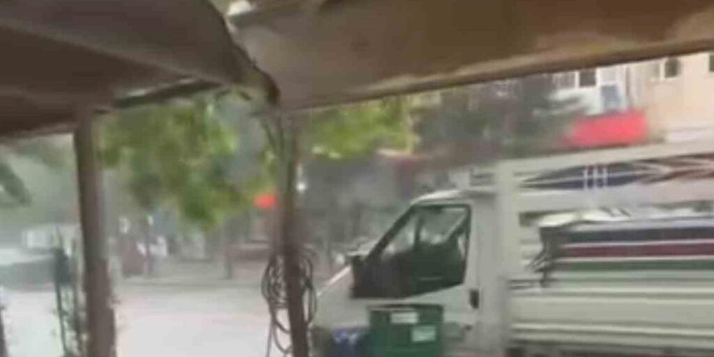 Batman’da dolu kenti beyaza bürüdü