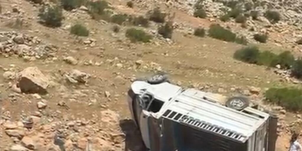 Batman’da kamyonet takla attı: 2 yaralı