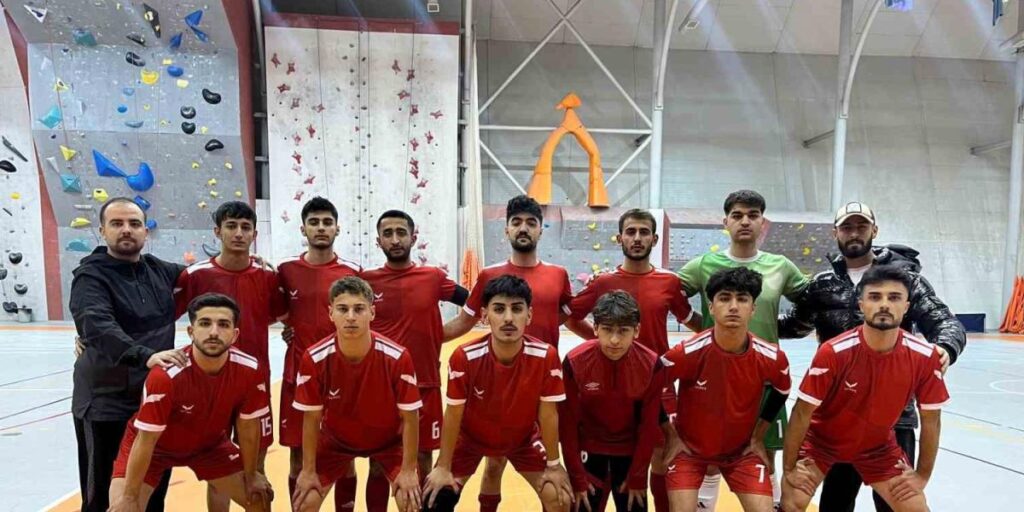 Battalgazi Belediyespor futsal takımı avrupa yolunda