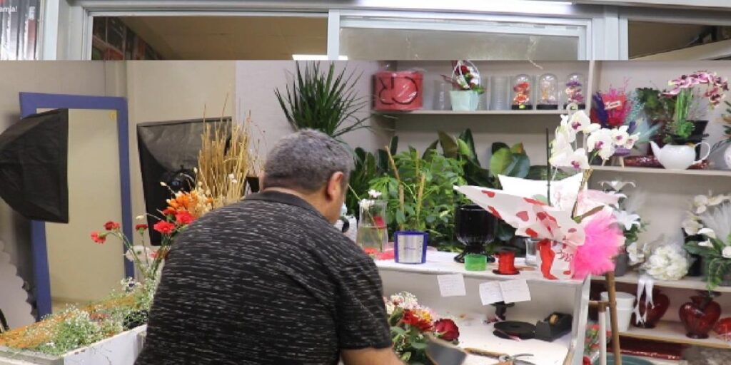 Çiçekçilerde yoğunluk yaşandı