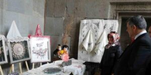 Çifte Minareli Medrese’de “Öğrenme Şenliği” sergisi açıldı