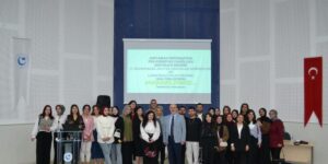 “Depremin sosyal etkileri” semineri gerçekleştirildi