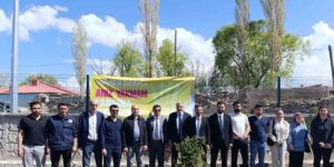 Diyadin’de “Orman Benim” kampanyası kapsamında fidan fikimi ve temizlik etkinliği