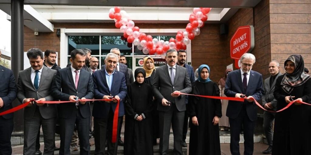Diyanet genç ofis açıldı