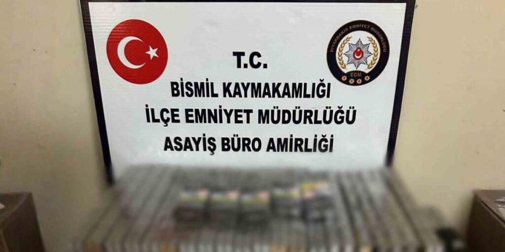 Diyarbakır’da 360 paket bandrolsuz tütün mamülleri ve 400 adet tabanca fişeği ele geçirildi