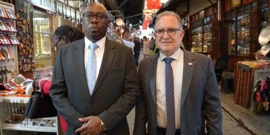 Dominik ve Kenya Büyükelçileri Gaziantep’e hayran kaldı