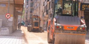 Elazığ Belediyesi Yeni Mahalle’de asfaltlama çalışmalarını sürdürüyor