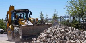 Elazığ’da bayram öncesi mezarlıklarda düzenleme