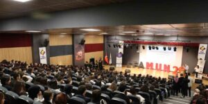 Elazığ’da bir ilk: 370 öğrenciyle Birleşmiş Milletler simülasyonu gerçekleştirildi