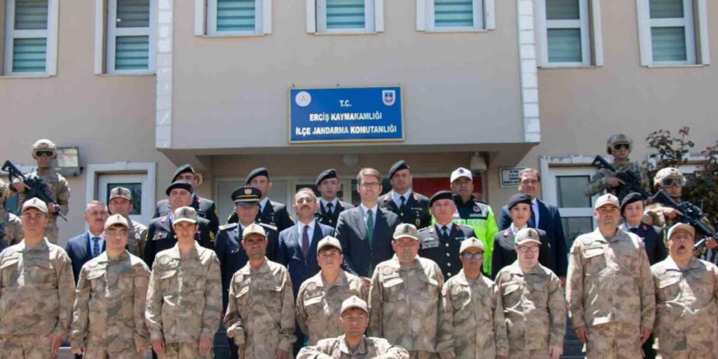 Erciş’te temsili askerlik töreni düzenlendi