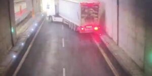 Erkenek Tüneli’ndeki kaza anı kamerada