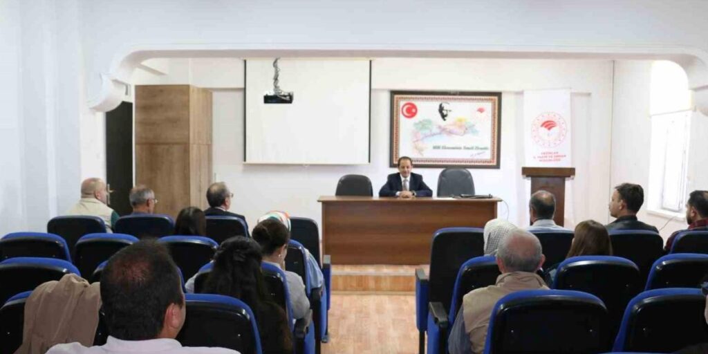 Erzincan’da gıda kontrol ekiplerine eğitim verildi
