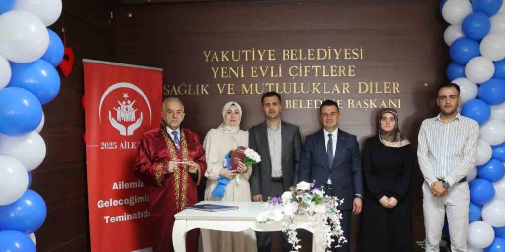 Erzurum’da aile yılına özel nikah töreni