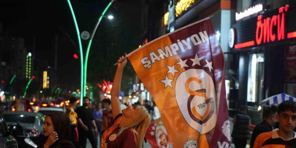 Galatasaray’ın şampiyonluğu Muş’ta coşkuyla kutlandı